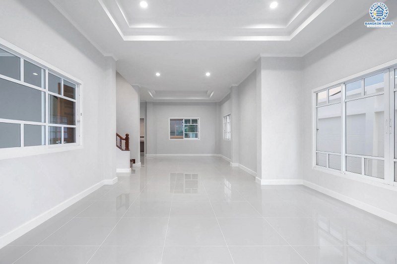 บ้านมือสองตกแต่งใหม่ ทำเลโซนเมือง! ห้องมุม ม.ปัญฐิญา1 นครอินทร์-พระราม5 (ใกล้สะพานพระราม5) ตกแต่งดีไซน์ทันสมัย เนื้อที่ 54.7 ตร.ว. หลังใหญ่พร้อมอยู่ ฟังก์ชั่น 3 ห้องนอน 3 ห้องน้ำ 2 ที่จอดรถ ทำเลศักยภาพ เชื่อมต่อถนนหลายสาย ใกล้รถไฟฟ้าสถานี "แยกติวานนท์"