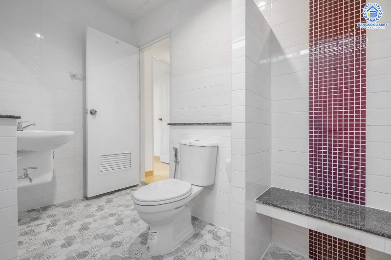 บ้านมือสองตกแต่งใหม่ ฟังก์ชั่นครบ! โครงการ เดอะวิลล่า ราชพฤกษ์-ท่าอิฐ (Property Perfect) บ้านพร้อมอยู่ เนื้อที่ 18 ตร.ว. ฟังก์ชั่นครบ 3 ห้องนอน 2 ห้องน้ำ รองรับทุกการอยู่อาศัย บนทำเลใกล้รถไฟฟ้า สถานีบางรักน้อยท่าอิฐ เชื่อมต่อทั้งถ.รัตนาธิเบศร์ และถ.ราชพฤกษ์