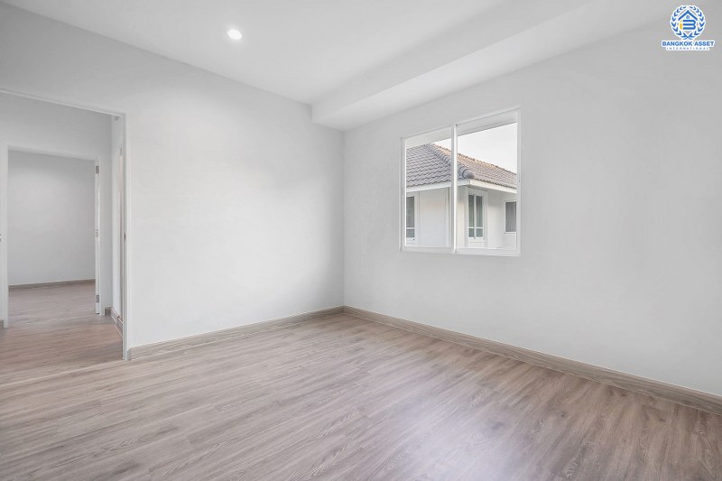 บ้านมือสองตกแต่งใหม่ ทำเลโซนเมือง! ม.โฮมเพลสเดอะพาร์ค รัตนาธิเบศร์-MRT บางพลู บ้านหลังใหญ่เนื้อที่ 54 ตร.ว. ฟังก์ชั่น 3 ห้องนอน 2 ห้องน้ำ พื้นที่ใช้สอยกว่า 168 ตร.ม. พร้อมเข้าอยู่ได้ทันที สะดวกทุกการเดินทาง เข้า-ออกได้ทั้งถ.ราชพฤกษ์ ,และถ.รัตนาธิเบศร์ เพียง 3 นาทีถึงรถไฟฟ้าสถานี "บางพลู"...