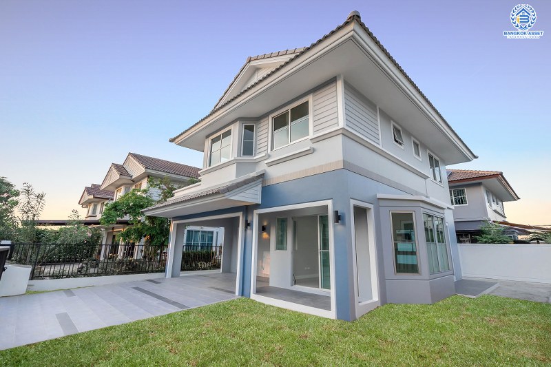 บ้านมือสองตกแต่งใหม่ ม.พฤกษ์ลดา บางใหญ่-เซ็นทรัลเวสต์เกต บ้านเดี่ยวคุณภาพ LH ตกแต่งใหม่ทั้งหลัง จัดเต็มให้แบบพร้อมอยู่ เนื้อที่ 50 ตร.ว. พร้อมฟังก์ชั่น 3 ห้องนอน 2 ห้องน้ำ 2 ที่จอดรถ เดินทางสะดวกสบาย บนเส้นทางสายหลัก "กาญจนาภิเษก" ใกล้เซ็นทรัลเวสต์เกต และรถไฟฟ้าสถานี "คลองบางไผ่"...