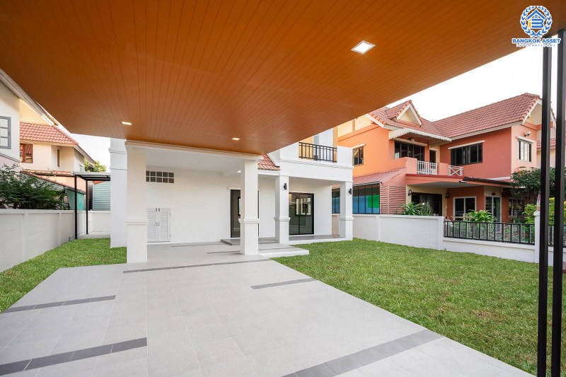 บ้านมือสองตกแต่งใหม่ หลังใหญ่ เนื้อที่ 60 ตร.ว. ม.สิริกานต์ บางใหญ่-เซ็นทรัลเวสต์เกต แต่งครบจัดเต็ม ฟังก์ชั่น 3 ห้องนอน 2 ห้องน้ำ พื้นที่ใช้สอยกว้างขวาง พร้อมเดินทางสะดวกสบาย เพียง 5 นาทีจากรถไฟฟ้าสถานี "คลองบางไผ่" เป็นเจ้าของง่ายๆ ในราคา 3 ล้านต้นๆ เท่านั้น!