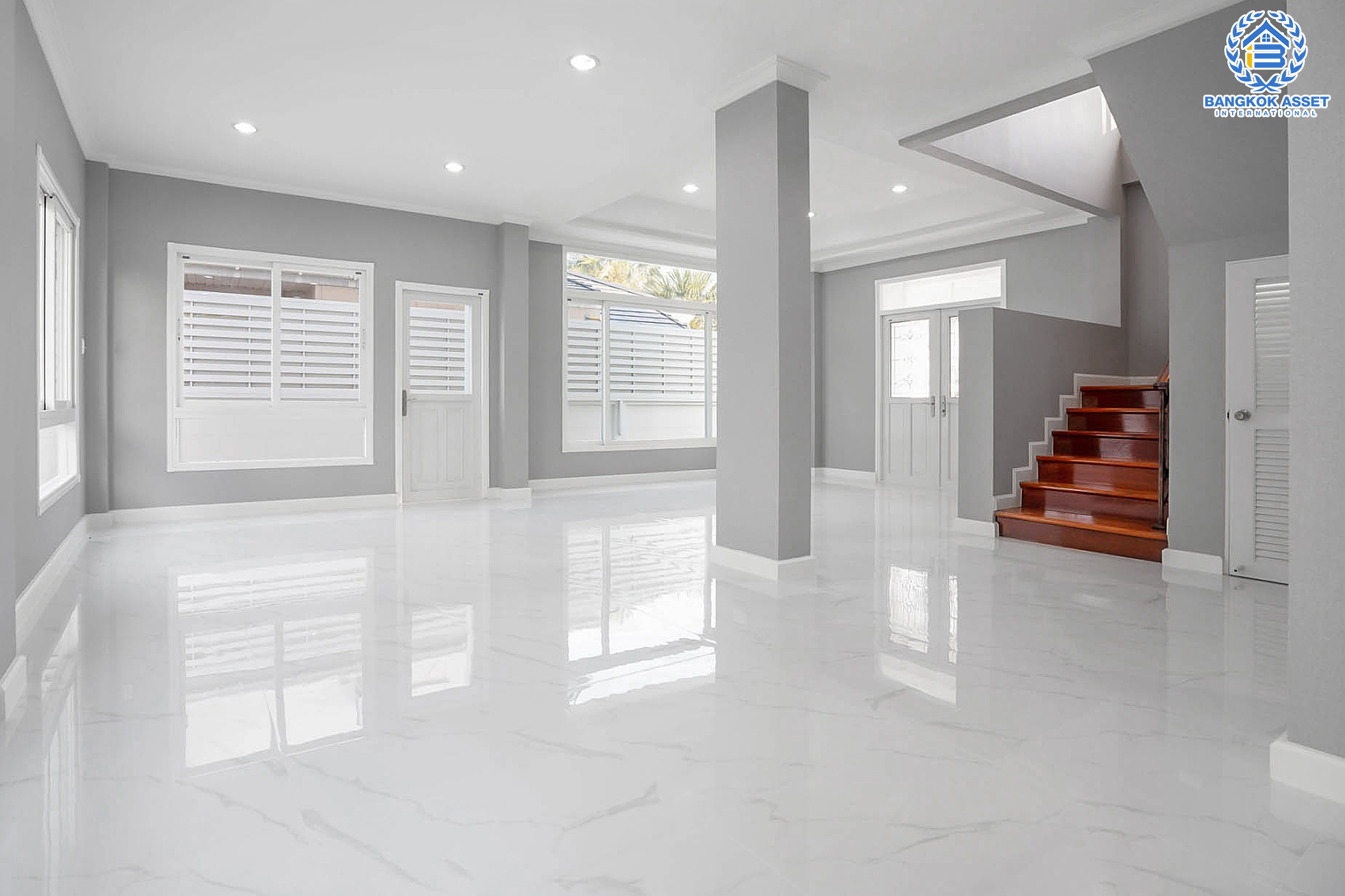 บ้านมือสองตกแต่งใหม่ หลังมุมสุดหรู เพอร์เฟค มาสเตอร์พีซ รัตนาธิเบศร์ หลังใหญ่ 73 ตร.ว. มากฟังก์ชั่น 3 ห้องนอน 4 ห้องน้ำ และห้องแม่บ้าน 1 ห้อง พร้อมบรรยากาศโครงการสุด Luxury บนทำเลเชื่อมต่อทุกการเดินทาง เพียง 400 เมตรถึง MRT ไทรม้า ใกล้จุดขึ้นทางด่วนงามวงศ์วาน