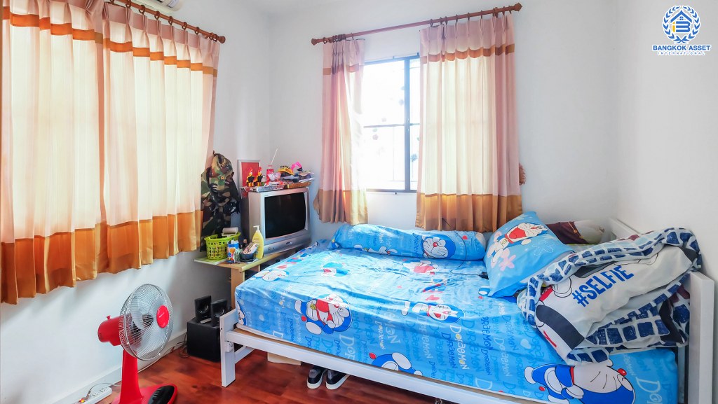 ทาวน์เฮ้าส์มือสองนนทบุรี ห้องมุม! ม.พฤกษาวิลล์33 บางใหญ่-กาญจนาภิเษก (ซ.วัดส้มเกลี้ยง) หลังใหญ่ ต่อเติมครัว โรงรถ พร้อมอยู่ เนื้อที่ 23.5 ตร.ว. ฟังก์ชั่น 3 ห้องนอน 2 ห้องน้ำ หน้ากว้าง 6 เมตร แถมแอร์ 5 เครื่อง พร้อมเดินทางสะดวก บนทำเลเชื่อมต่อหลายเส้นทาง ใกล้เซ็นทรัลเวสต์เกต และทางด่วนศรีรัช...