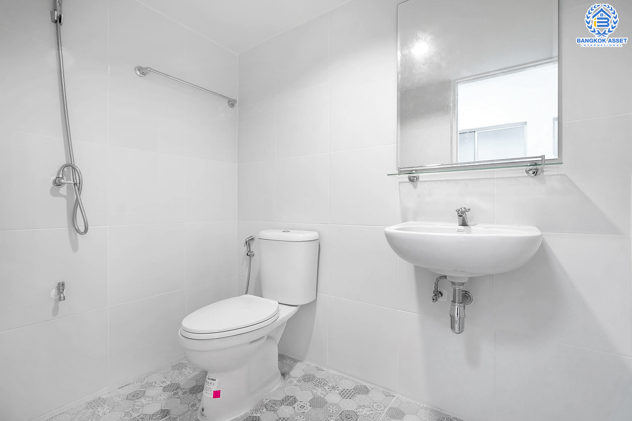 บ้านมือสองตกแต่งใหม่ ห้องมุมหายาก! ม.พฤกษา49/1 บางใหญ่-เซ็นทรัลเวสต์เกต เนื้อที่ 23.5 ตร.ว. ตกแต่งจัดเต็ม ฟังก์ชั่นครบ 3 ห้องนอน 2 ห้องน้ำ พร้อมอยู่ เดินทางสะดวก เข้าเมืองก็ง่าย ใกล้เซ็นทรัลเวสต์เกต และรถไฟฟ้า สถานีตลาดบางใหญ่...