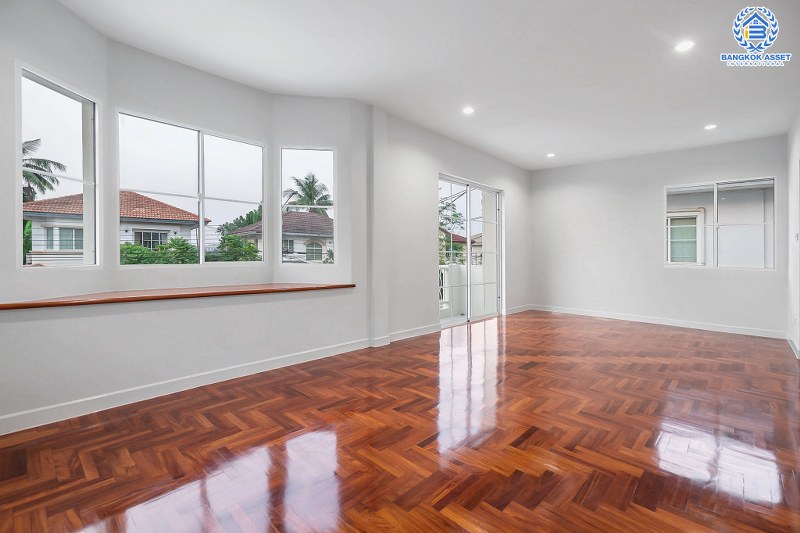 บ้านมือสองตกแต่งใหม่ แบรนด์ LH ทำเลติดถนนราชพฤกษ์ เนื้อที่ 64.9 ตร.ว.โครงการ มัณฑนา ราชพฤกษ์ แต่งครบ จบพร้อมอยู่ พร้อมพื้นที่ส่วนกลาง ทำเลศักยภาพ เดินทางสะดวก ใกล้วงเวียนพระราม5...