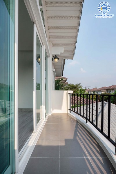 บ้านมือสองตกแต่งใหม่ หลังมุม คุณภาพแบรนด์ศุภาลัย* โครงการ ศุภาลัยการ์เด้นวิลล์ ปิ่นเกล้า-พระราม5 เนื้อที่ 58.5 ตร.ว. แต่งครบ พร้อมอยู่ ฟังก์ชั่นโดดเด่น 3 ห้องนอน 3 ห้องน้ำ บนทำเลสุดสะดวก เชื่อมต่อปิ่นเกล้า-ศาลายา ใกล้เซ็นทรัลเวสต์เกต และจุดขึ้นทางด่วน "ศรีรัช"