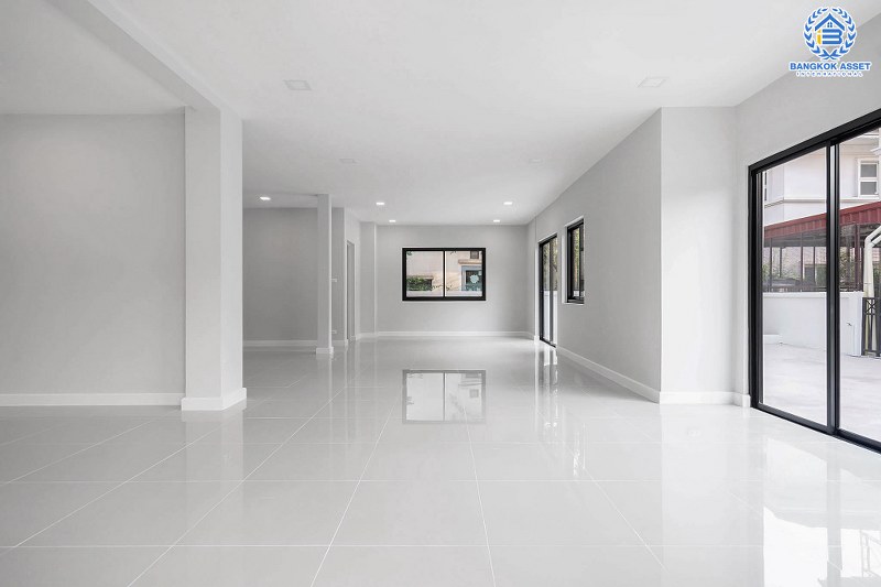 บ้านมือสองตกแต่งใหม่ หลังใหญ่สุดคุ้ม เนื้อที่ 87.1 ตร.ว. โครงการ มัณฑนา ปิ่นเกล้า-กาญจนาภิเษก (ซ.วัดพระเงิน) บ้านพร้อมอยู่ ตกแต่ง/ต่อเติมครบ มากฟังก์ชั่น 4 ห้องนอน 3 ห้องน้ำ เดินทางสะดวก บนทำเลติดถนนใหญ่ ใกล้เซ็นทรัลเวสต์เกต รถไฟฟ้าสายสีม่วง "สถานีตลาดบางใหญ่" และทางด่วนศรีรัช!...