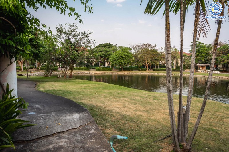 บ้านมือสองตกแต่งใหม่ หลังใหญ่สุดคุ้ม เนื้อที่ 87.1 ตร.ว. โครงการ มัณฑนา ปิ่นเกล้า-กาญจนาภิเษก (ซ.วัดพระเงิน) บ้านพร้อมอยู่ ตกแต่ง/ต่อเติมครบ มากฟังก์ชั่น 4 ห้องนอน 3 ห้องน้ำ เดินทางสะดวก บนทำเลติดถนนใหญ่ ใกล้เซ็นทรัลเวสต์เกต รถไฟฟ้าสายสีม่วง "สถานีตลาดบางใหญ่" และทางด่วนศรีรัช!...