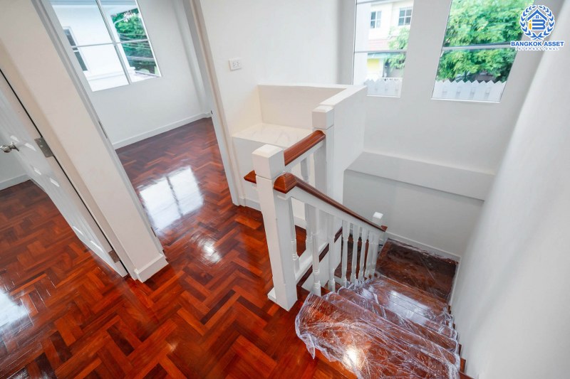 บ้านมือสองตกแต่งใหม่ คุณภาพแบรนด์ LH โครงการ ชลลดา บางใหญ่-เซ็นทรัลเวสต์เกต พร้อมทุกการเข้าอยู่ เนื้อที่ 55.8 ตร.ว. ฟังก์ชั่น 3 ห้องนอน 2 ห้องน้ำ พร้อม facilities ครบครัน บนทำเลศักยภาพ เดินทางสะดวก ใกล้ถ.กาญจนาภิเษก เพียง 10 นาทีถึงรถไฟฟ้า "สถานีคลองบางไผ่"...