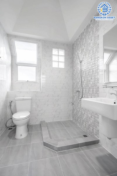 บ้านมือสองตกแต่งใหม่ คุณภาพแบรนด์ LH โครงการ ชลลดา บางใหญ่-เซ็นทรัลเวสต์เกต พร้อมทุกการเข้าอยู่ เนื้อที่ 55.8 ตร.ว. ฟังก์ชั่น 3 ห้องนอน 2 ห้องน้ำ พร้อม facilities ครบครัน บนทำเลศักยภาพ เดินทางสะดวก ใกล้ถ.กาญจนาภิเษก เพียง 10 นาทีถึงรถไฟฟ้า "สถานีคลองบางไผ่"...