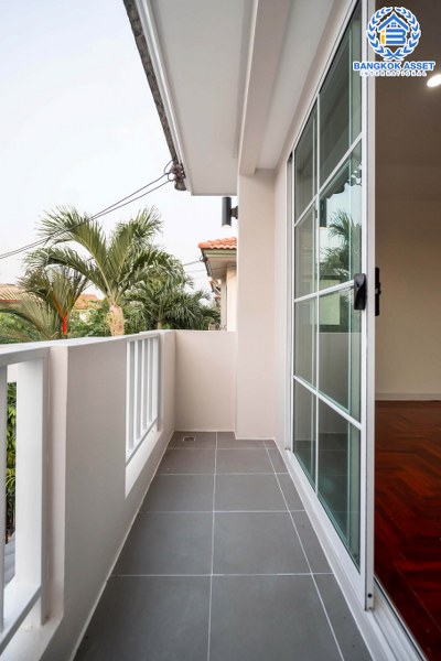 บ้านมือสองตกแต่งใหม่ คุณภาพแบรนด์ LH โครงการ ชลลดา บางใหญ่-เซ็นทรัลเวสต์เกต พร้อมทุกการเข้าอยู่ เนื้อที่ 55.8 ตร.ว. ฟังก์ชั่น 3 ห้องนอน 2 ห้องน้ำ พร้อม facilities ครบครัน บนทำเลศักยภาพ เดินทางสะดวก ใกล้ถ.กาญจนาภิเษก เพียง 10 นาทีถึงรถไฟฟ้า "สถานีคลองบางไผ่"...