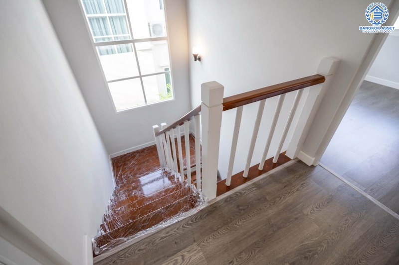 บ้านมือสองตกแต่งใหม่  สังคมคุณภาพแบรนด์ Q.House โครงการ คาซ่าวิลล์ ราชพฤกษ์-รัตนาธิเบศร์1 เนื้อที่ 60.8 ตร.ว. ฟังก์ชั่น 3 ห้องนอน 3 ห้องน้ำ บนทำเลศักยภาพ ติดถนนราชพฤกษ์ ใกล้รถไฟฟ้า สถานีบางรักน้อยท่าอิฐ...