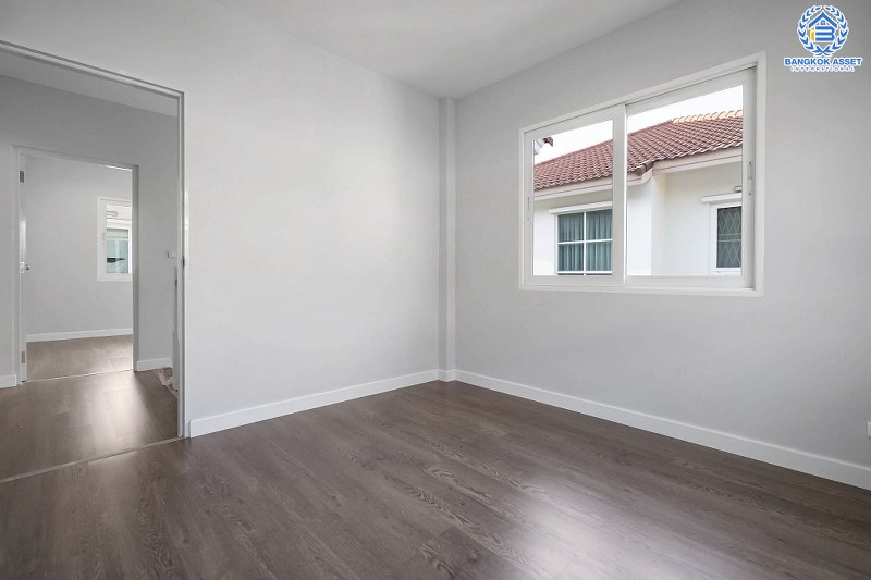 บ้านมือสองตกแต่งใหม่  สังคมคุณภาพแบรนด์ Q.House โครงการ คาซ่าวิลล์ ราชพฤกษ์-รัตนาธิเบศร์1 เนื้อที่ 60.8 ตร.ว. ฟังก์ชั่น 3 ห้องนอน 3 ห้องน้ำ บนทำเลศักยภาพ ติดถนนราชพฤกษ์ ใกล้รถไฟฟ้า สถานีบางรักน้อยท่าอิฐ...