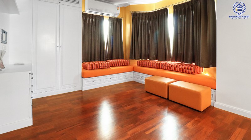 บ้านเดี่ยวมือสองนนทบุรี แบรนด์ดัง ม.ลัดดารมย์ ชัยพฤกษ์-แจ้งวัฒนะ หลังใหญ่ 87.5 ตร.ว. ตกแต่งบิ้วท์อินทั้งหลัง พร้อมสวนสวยรอบบ้าน บนทำเลติดถนนชัยพฤกษ์ เชื่อมสู่แจ้งวัฒนะ ราชพฤกษ์ได้อย่างรวดเร็ว