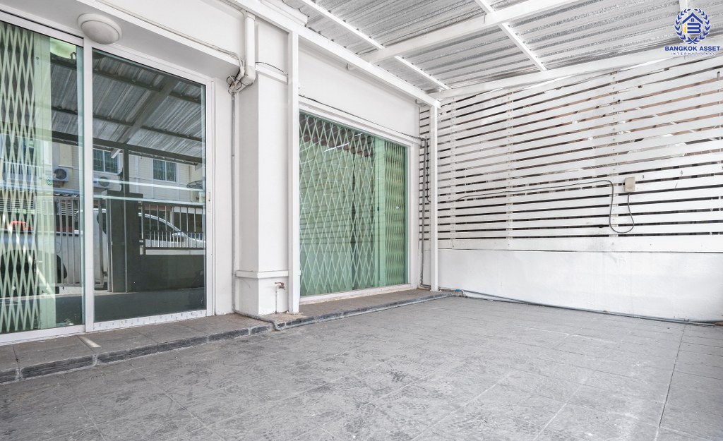 ทาวน์เฮ้าส์มือสองนนทบุรี ม.พฤกษาวิลล์28 บางใหญ่-เซ็นทรัลเวสต์เกต เนื้อที่ 19.7 ตร.ว. หน้ากว้าง 6 เมตร ต่อเติมครบ พร้อมอยู่ บนทำเลสุดสะดวก ใกล้ถนนกาญจนาภิเษก เพียง 8 นาทีจาก MRT สถานี ตลาดบางใหญ่...