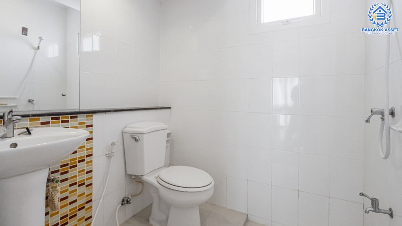 บ้านแฝดมือสองนนทบุรี ม.เพอร์เฟคพาร์ค พระราม5-บางใหญ่ พร้อมอยู่ เนื้อที่ 36 ตร.ว. ฟังก์ชั่น 3 ห้องนอน 2 ที่จอดรถ ส่วนกลางครบครัน บนทำเลสุดสะดวก ใกล้ทางด่วนกาญจนาฯ และ Central Westgate...