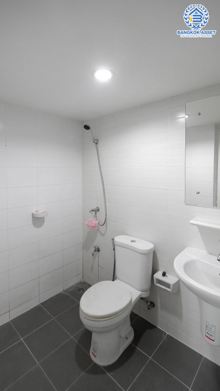 ทาวน์เฮ้าส์มือสองนนทบุรี ม.พฤกษาวิลล์35 พระราม5-นครอินทร์ โซนต้นโครงการ ใกล้ส่วนกลาง พร้อมอยู่ เนื้อที่ 24.3 ตร.ว. 3 ห้องนอน 2 ห้องน้ำ บนทำเลโซนเมือง! เดินทางสะดวก ใกล้สะพานพระราม5 และรถไฟฟ้าสถานี แยกติวานนท์...