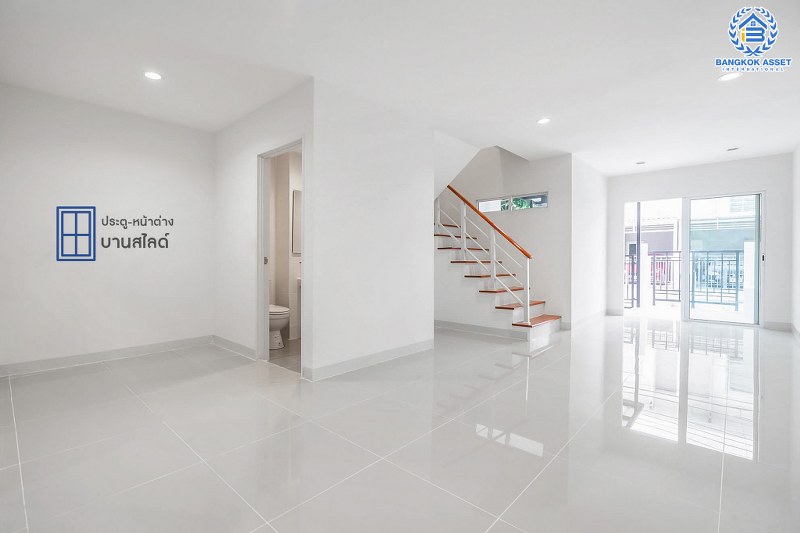 บ้านมือสองตกแต่งใหม่ ม.พฤกษาทาวน์เน็กซ์ นครอินทร์-วงเวียนพระราม5 ฟังก์ชั่นครบ พร้อมเข้าอยู่  เนื้อที่ 16 ตร.ว. 3 ห้องนอน 2 ห้องน้ำ บนทำเลติด ถ.นครอินทร์ สามารถเชื่อมต่อได้หลายเส้นทาง ใกล้รถไฟฟ้าสายสีม่วง "สถานีตลาดบางใหญ่" และทางด่วน "ศรีรัช"...