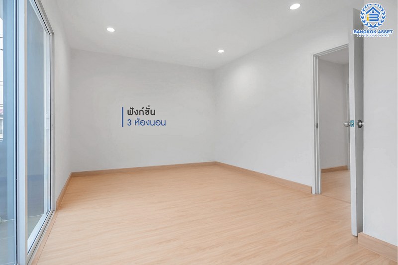 บ้านมือสองตกแต่งใหม่ ม.พฤกษาทาวน์เน็กซ์ นครอินทร์-วงเวียนพระราม5 ฟังก์ชั่นครบ พร้อมเข้าอยู่  เนื้อที่ 16 ตร.ว. 3 ห้องนอน 2 ห้องน้ำ บนทำเลติด ถ.นครอินทร์ สามารถเชื่อมต่อได้หลายเส้นทาง ใกล้รถไฟฟ้าสายสีม่วง "สถานีตลาดบางใหญ่" และทางด่วน "ศรีรัช"...