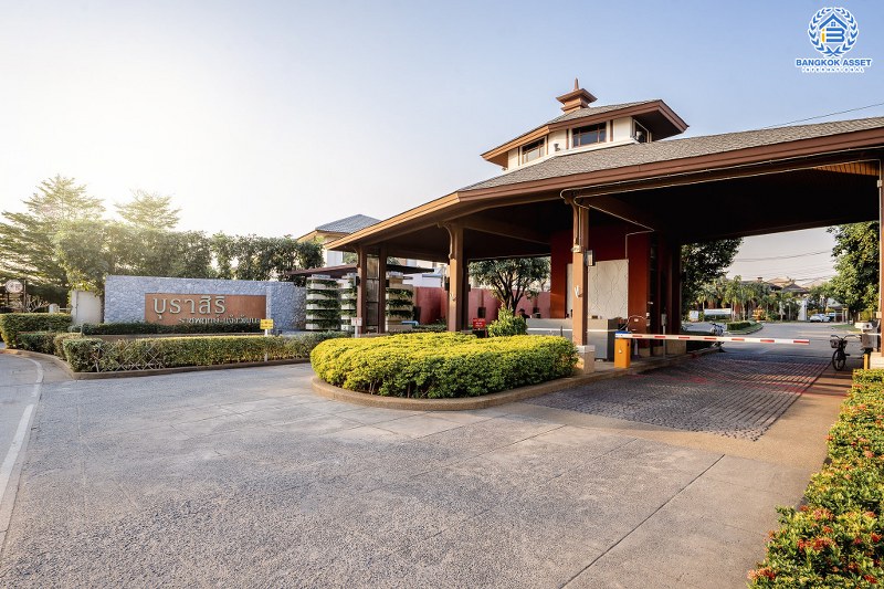 บ้านมือสองตกแต่งใหม่ แปลงมุม คุณภาพแบรนด์แสนสิริ ม.บุราสิริ ราชพฤกษ์-แจ้งวัฒนะ หลังใหญ่พิเศษ เนื้อที่กว่า 106.7 ตร.ว. ฟังก์ชั่น 3 ห้องนอน 3 ห้องน้ำ 2 ที่จอดรถ รองรับชีวิตเมืองอย่างลงตัว! เพียง 170 เมตร จากถ.ราชพฤกษ์ ใกล้ Central แจ้งวัฒนะ และรถไฟฟ้าสายสีม่วง "สถานีบางรักใหญ่"