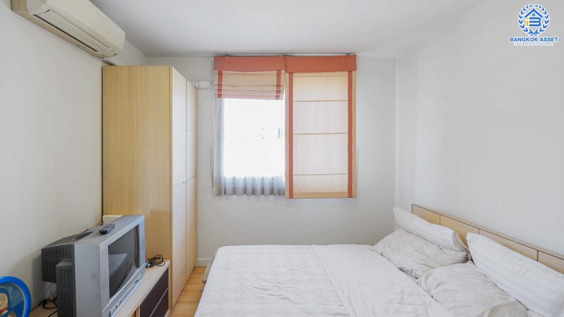 ทาวน์โฮมมือสองนนทบุรี 3 ชั้น ม.พลัสซิตี้พาร์ค สนามบินน้ำ ถนนเมน! เนื้อที่ 21.3 ตร.ว. ฟังก์ชั่นจัดเต็ม 3 ห้องนอน 3 ห้องน้ำ 2 ที่จอดรถ แถมแอร์ 4 เครื่อง, เครื่องทำน้ำอุ่น 2 เครื่อง + เครื่องดูดควัน 1 เครื่อง พร้อมบิ้วท์อินครัวเคาน์เตอร์ พร้อมอยู่ บนทำเลโซนเมือง ใกล้สถานที่ราชการหลายแห่ง และรถไฟฟ้าสถานี "แยกนนทบุรี1"...