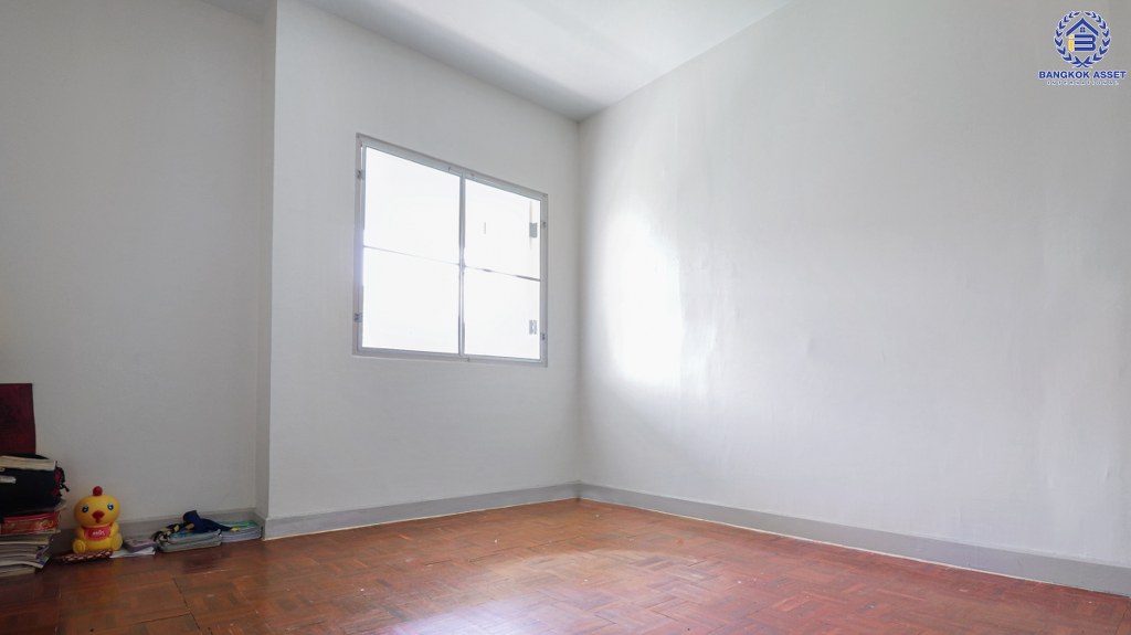 ทาวน์เฮ้าส์มือสองนนทบุรี ม.พฤกษา25 บางใหญ่-ซ.กันตนา ห้องมุม หลังใหญ่ โซนต้นโครงการ เนื้อที่ 30.2 ตร.ว. 3 ห้องนอน พร้อมอยู่ ทำเลดี เดินทางสะดวก ใกล้เซ็นทรัลเวสต์เกต และรถไฟฟ้า ราคาสุดคุ้ม!...