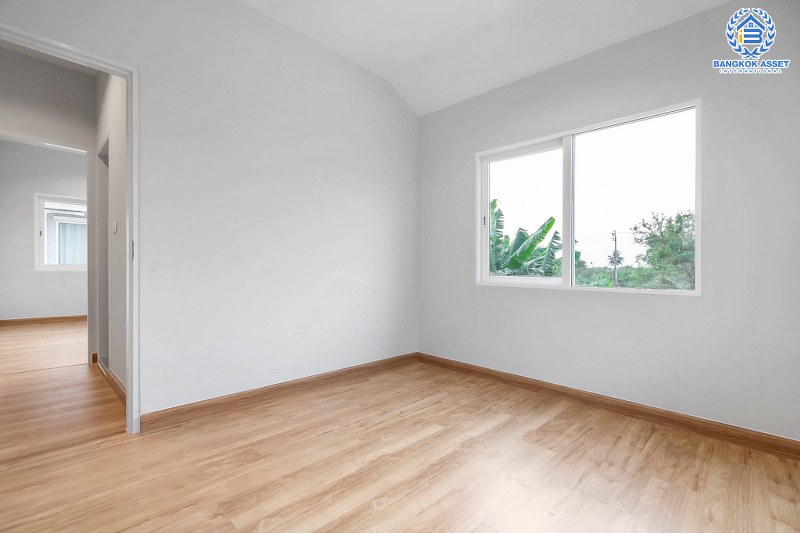 บ้านมือสองตกแต่งใหม่ ม.เพอร์เฟคเพลส3 ราชพฤกษ์ คุณภาพแบรนด์ Property Perfect เนื้อที่ 50.7 ตร.ว.  บ้านพร้อมอยู่  ฟังก์ชั่น 3 ห้องนอน 3 ห้องน้ำ 2 ที่จอดรถ บนทำเลติดถนนราชพฤกษ์ ใกล้วงเวียนพระราม5 และรถไฟฟ้า "สถานีบางรักน้อยท่าอิฐ"...