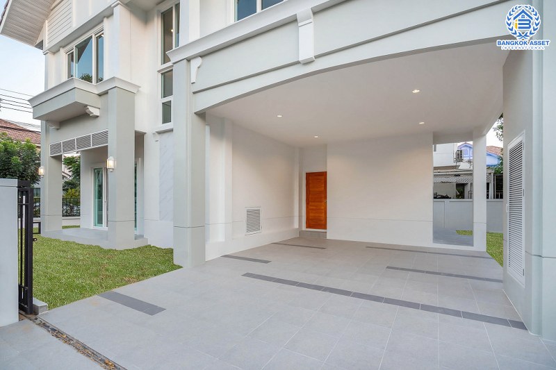 บ้านมือสองตกแต่งใหม่ ดีไซน์ทันสมัย หลังใหญ่พร้อมอยู่ เนื้อที่ 68.5 ตร.ว. ม.เพอร์เฟคเพลส ราชพฤกษ์-พระราม5 ฟังก์ชั่น 3 ห้องนอน 3 ห้องน้ำ 2 ที่จอดรถ กว้างขวางด้วยพื้นที่ใช้สอยกว่า 202 ตร.ม. บนทำเลโซนเมือง ติดถ.ราชพฤกษ์ ใกล้วงเวียนพระรามห้า และรถไฟฟ้า 2 สถานี "บางรักใหญ่" และ "บางรักน้อยท่าอิฐ...