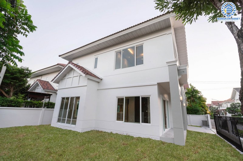 บ้านมือสองตกแต่งใหม่ ดีไซน์ทันสมัย หลังใหญ่พร้อมอยู่ เนื้อที่ 68.5 ตร.ว. ม.เพอร์เฟคเพลส ราชพฤกษ์-พระราม5 ฟังก์ชั่น 3 ห้องนอน 3 ห้องน้ำ 2 ที่จอดรถ กว้างขวางด้วยพื้นที่ใช้สอยกว่า 202 ตร.ม. บนทำเลโซนเมือง ติดถ.ราชพฤกษ์ ใกล้วงเวียนพระรามห้า และรถไฟฟ้า 2 สถานี "บางรักใหญ่" และ "บางรักน้อยท่าอิฐ...