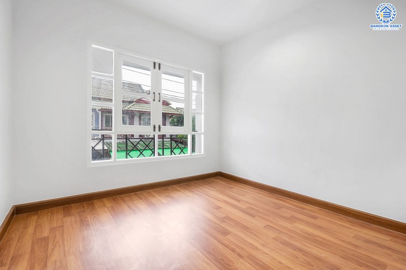 บ้านมือสองตกแต่งใหม่ หลังมุม ม.พฤกษา19 บางใหญ่-เซ็นทรัลเวสต์เกต เนื้อที่ 47 ตร.ว. ต่อเติมเต็ม ฟังก์ชั่น 3 ห้องนอน 2 ห้องน้ำ 1 Private Room  มีพื้นที่ด้านข้างกว้างรองรับทุกกิจกรรมความสุข บนทำเลดีที่สุด! หน้าโครงการติดถนนใหญ่ เข้า-ออกได้หลายเส้นทาง ใกล้รถไฟฟ้าสถานี "คลองบางไผ่"...