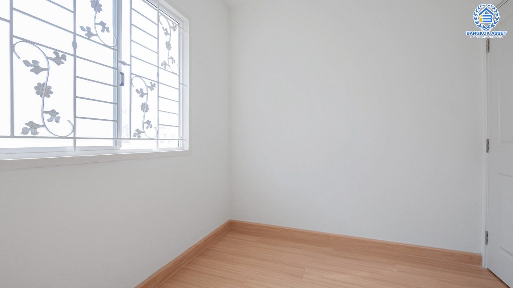 ทาวน์เฮ้าส์มือสองนนทบุรี ห้องมุม! ม.พฤกษาวิลล์28 บางใหญ่-เซ็นทรัลเวสต์เกต ต่อเติมเต็ม เนื้อที่ 25.7 ตร.ว. ฟังก์ชั่น 4 ห้องนอน บนทำเลสุดสะดวก ใกล้ถนนกาญจนาภิเษก เพียง 8 นาทีจาก MRT สถานี ตลาดบางใหญ่...