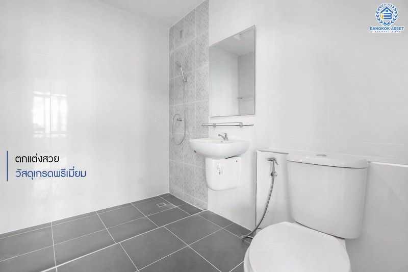 บ้านมือสองตกแต่งใหม่ ม.บุศรินทร์ วงแหวน (บ้านกล้วย-ไทรน้อย) คุณภาพแบรนด์ L&H เนื้อที่ 20.6 ตร.ว. ฟังก์ชั่นครบ 3 ห้องนอน 2 ห้องน้ำ ตอบโจทย์ทุกการอยู่อาศัย บนทำเลคุณภาพ! ใกล้เซ็นทรัลเวสต์เกต และ รถไฟฟ้า "สถานีคลองบางไผ่"