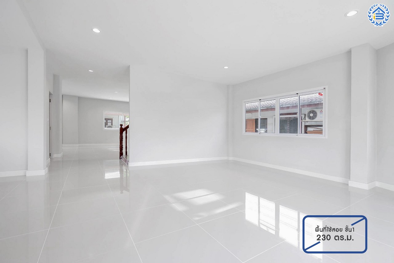 บ้านมือสองตกแต่งใหม่ โครงการ โชคชัยปัญจทรัพย์44 ปิ่นเกล้า-บรมราชชนนี เนื้อที่ 86 ตร.ว. พื้นที่ใช้สอยกว่า 311 ตร.ม. ฟังชั่น 3 ห้องนอน 3 ห้องน้ำ ตอบโจทย์ทุกการเดินทาง บนทำเลศักยภาพ ติดถนนบรมราชชนนี ใกล้ทางคู่ขนานลอยฟ้า และ ม.มหิดล