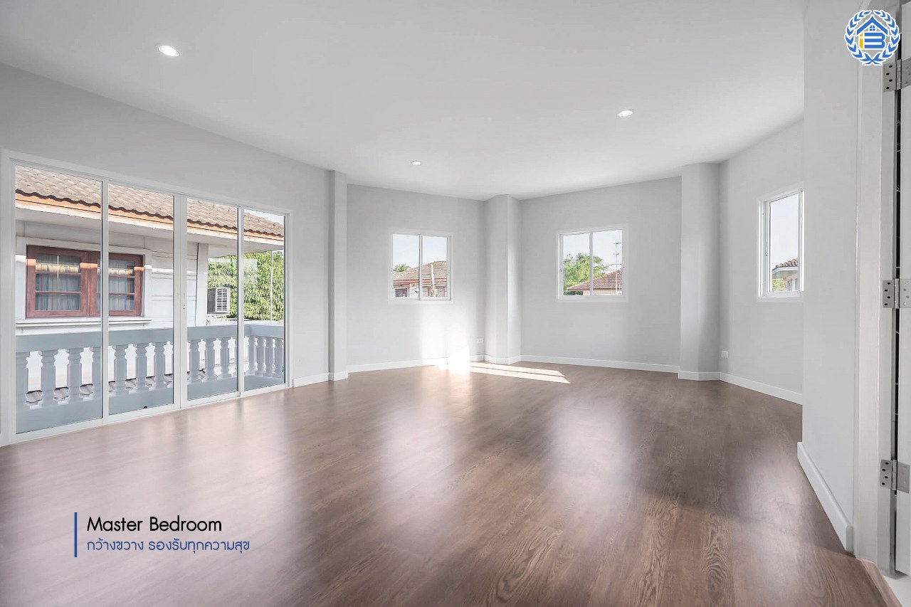 บ้านมือสองตกแต่งใหม่ โครงการ โชคชัยปัญจทรัพย์44 ปิ่นเกล้า-บรมราชชนนี เนื้อที่ 86 ตร.ว. พื้นที่ใช้สอยกว่า 311 ตร.ม. ฟังชั่น 3 ห้องนอน 3 ห้องน้ำ ตอบโจทย์ทุกการเดินทาง บนทำเลศักยภาพ ติดถนนบรมราชชนนี ใกล้ทางคู่ขนานลอยฟ้า และ ม.มหิดล