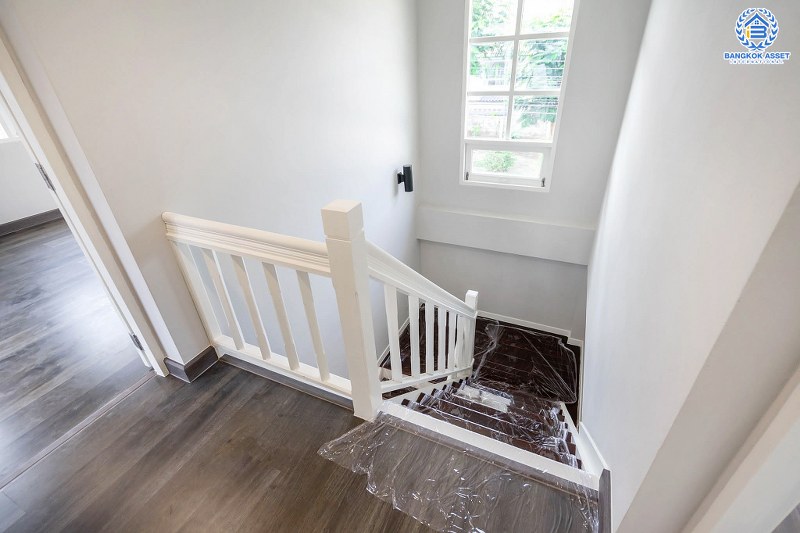 บ้านมือสองตกแต่งใหม่ โครงการ ณัฐชากรีนวิลล์ บางใหญ่-กาญจนาภิเษก (ซ.กันตนา) สุขขั้นสุดไปกับบ้านหลังใหญ่ บนเนื้อที่ 53 ตร.ว. ฟังก์ชั่น 3 ห้องนอน 2 ห้องน้ำ พื้นที่ใช้สอยกว้างขวาง รองรับกับทุกครอบครัว บนทำเลศักยภาพ เข้า-ออกสะดวก ใกล้เซ็นทรัลเวสต์เกต และทางด่วน "ศรีรัช"...