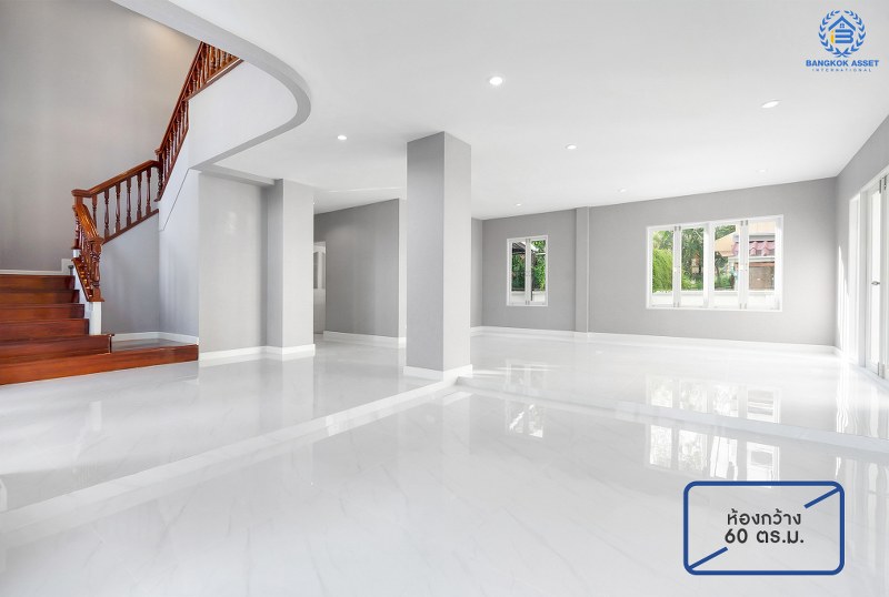 บ้านมือสองตกแต่งใหม่ คฤหาสน์หลังใหญ่เท่าที่เคยมี!! เนื้อที่ 115.5 ตร.ว. ม.มัณฑนา ปิ่นเกล้า-กาญจนาภิเษก (ซ.วัดพระเงิน) บนพื้นที่ใช้สอยเกือบ 400 ตร.ม. ฟังก์ชั่นจัดเต็ม 5 ห้องนอน 4 ห้องน้ำ 4 ที่จอดรถ เดินทางสะดวก บนทำเลติดถนนใหญ่ ใกล้เซ็นทรัลเวสต์เกต รถไฟฟ้าสายสีม่วง "สถานีตลาดบางใหญ่" และทางด่วนศรีรัช!