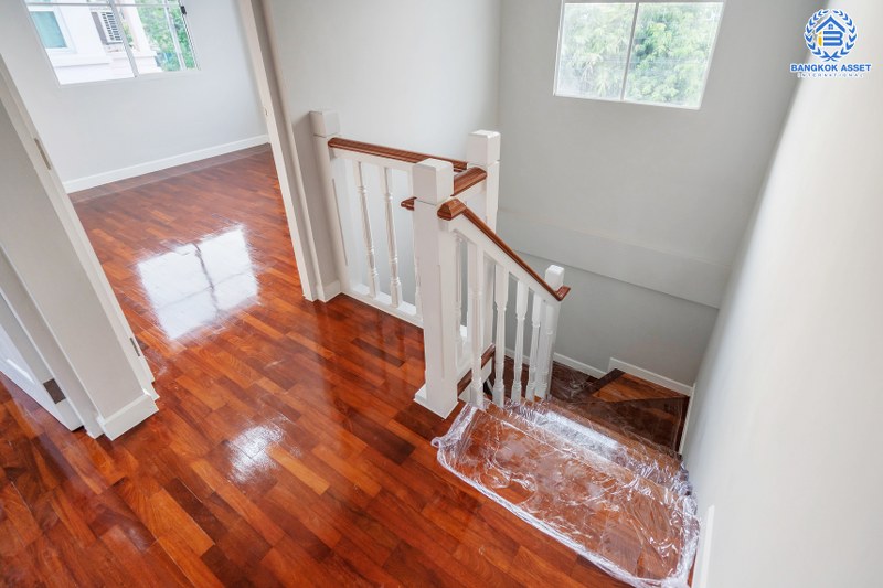 บ้านมือสองตกแต่งใหม่ คุณภาพแบรนด์ LH ม.ชัยพฤกษ์ ติวานนท์-ราชพฤกษ์ บ้านพร้อมอยู่ เนื้อที่ 50.6 ตร.ว. ฟังก์ชั่น 3 ห้องนอน 2 ห้องน้ำ รองรับทุกการอยู่อาศัย บนทำเลติดถนน 345 เชื่อมต่อทั้งถ.ราชพฤกษ์ ,ติวานนท์ ใกล้โรบินสัน และทางด่วนศรีสมาน....