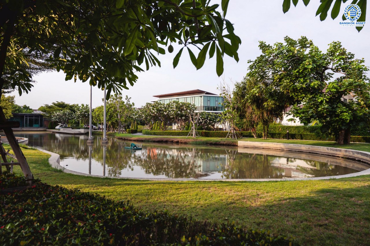 บ้านมือสองตกแต่งใหม่ หลังใหญ่ ห้องมุม! ม.เพอร์เฟคเพลส แจ้งวัฒนะ เนื้อที่ 76.7 ตร.ว. ฟังก์ชั่น 3 ห้องนอน 5 ห้องน้ำ (ห้องนอนมีห้องน้ำในตัวทุกห้อง) พร้อมห้องแม่บ้าน ตกแต่งหรูหรา Built-in Furniture ทั้งหลัง มี Living Room รองรับทุกกิจกรรมความสุข บนทำเลศักยภาพ ใกล้เซ็นทรัลแจ้งวัฒนะ รถไฟฟ้า และเชื่อมสู่แจ้งวัฒนะและทางด่วน เพียง 5 นาที...