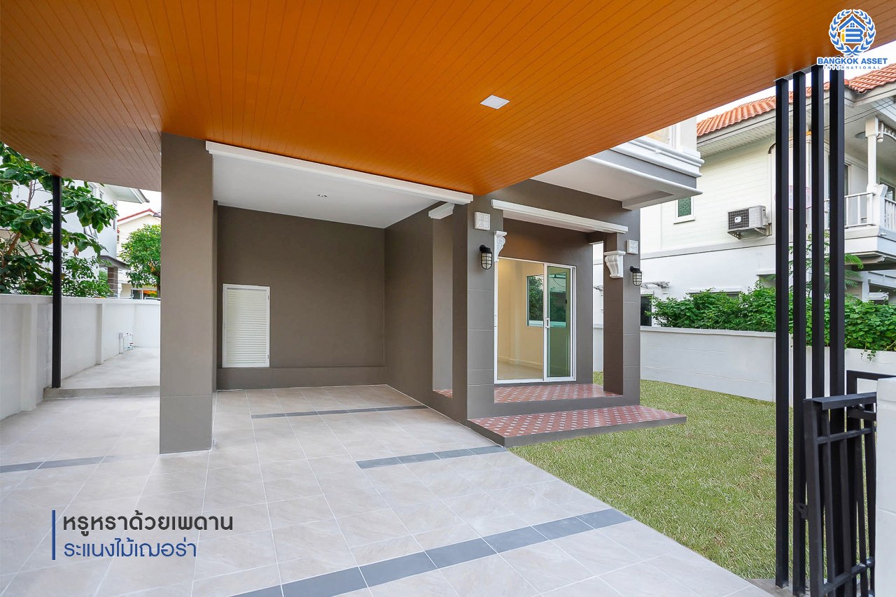 บ้านมือสองตกแต่งใหม่ ม.เพอร์เฟคพาร์ค พระราม5-บางใหญ่ บ้านพร้อมอยู่ เนื้อที่ 35.8 ตร.ว. แบรนด์ดัง ฟังก์ชั่น 3 ห้องนอน 2 ห้องน้ำ สนามหญ้าด้านข้างรองรับทุกกิจกรรม ส่วนกลางครบครัน บนทำเลสุดสะดวก ใกล้ทางด่วนกาญจนาฯ และ Central Westgate...