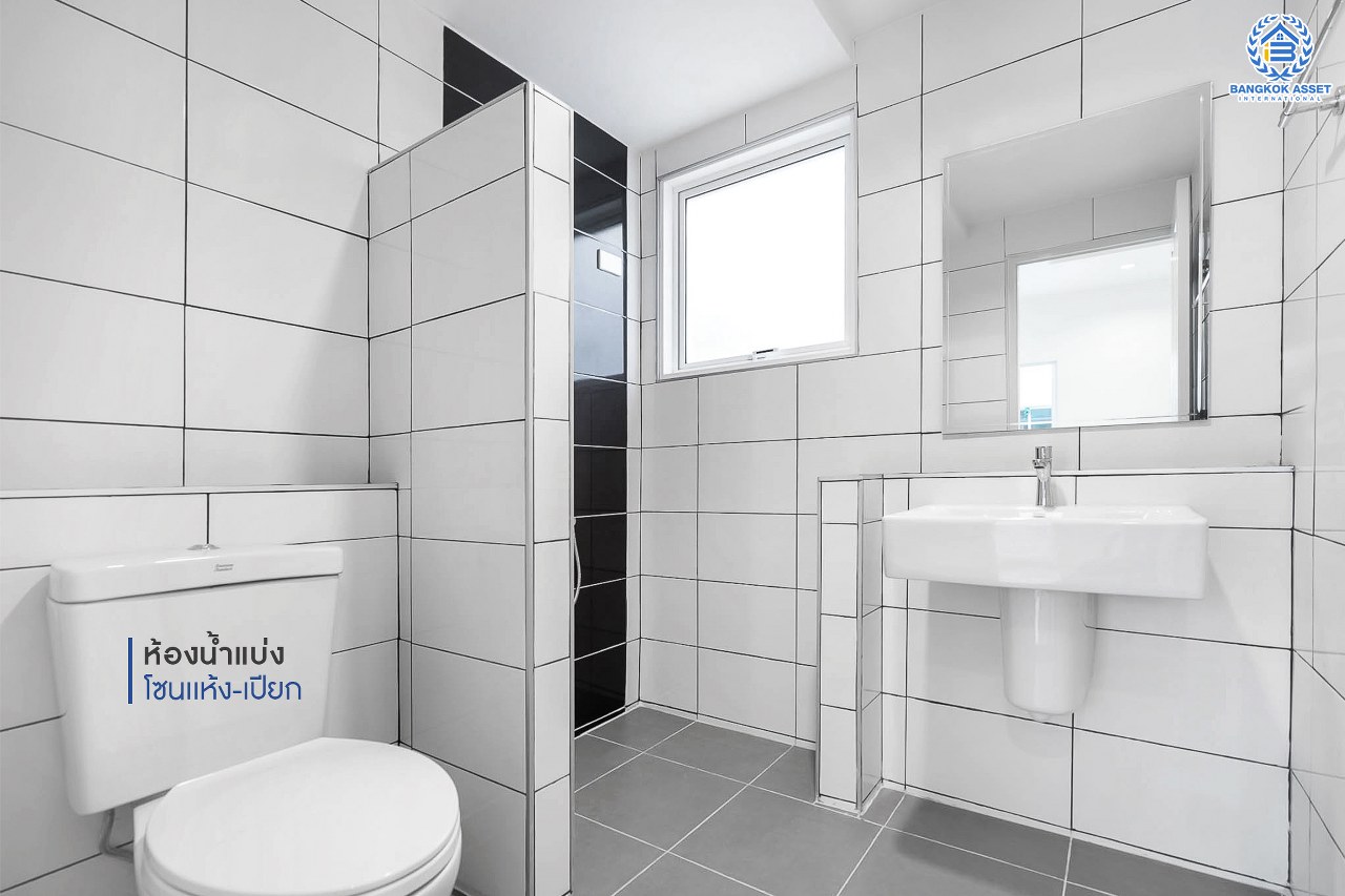 บ้านมือสองตกแต่งใหม่ ม.เพอร์เฟคพาร์ค พระราม5-บางใหญ่ บ้านพร้อมอยู่ เนื้อที่ 35.8 ตร.ว. แบรนด์ดัง ฟังก์ชั่น 3 ห้องนอน 2 ห้องน้ำ สนามหญ้าด้านข้างรองรับทุกกิจกรรม ส่วนกลางครบครัน บนทำเลสุดสะดวก ใกล้ทางด่วนกาญจนาฯ และ Central Westgate...