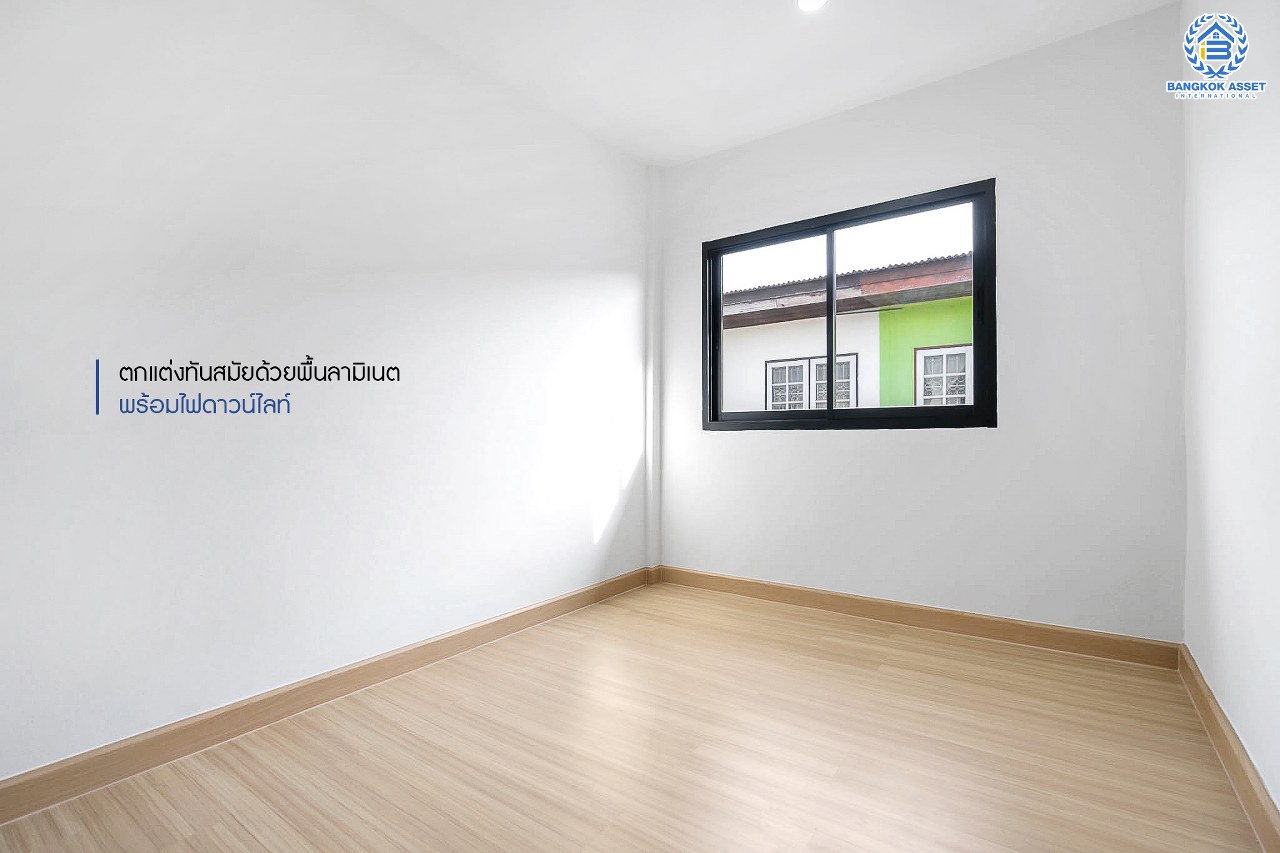 บ้านมือสองตกแต่งใหม่ ม.บัวทอง2 บางใหญ่-เซ็นทรัลเวสต์เกต เพียง 50 เมตรจากรถไฟฟ้า "สถานีคลองบางไผ่" หลังใหญ่พร้อมอยู่ เนื้อที่ 30 ตร.ว. ฟังก์ชั้น 4 ห้องนอน 2 ห้องน้ำ เดินทางสะดวก ใกล้ถนนกาญจนาภิเษก มีรถประจำทางผ่านหลายสาย ราคาพิเศษสุด!...