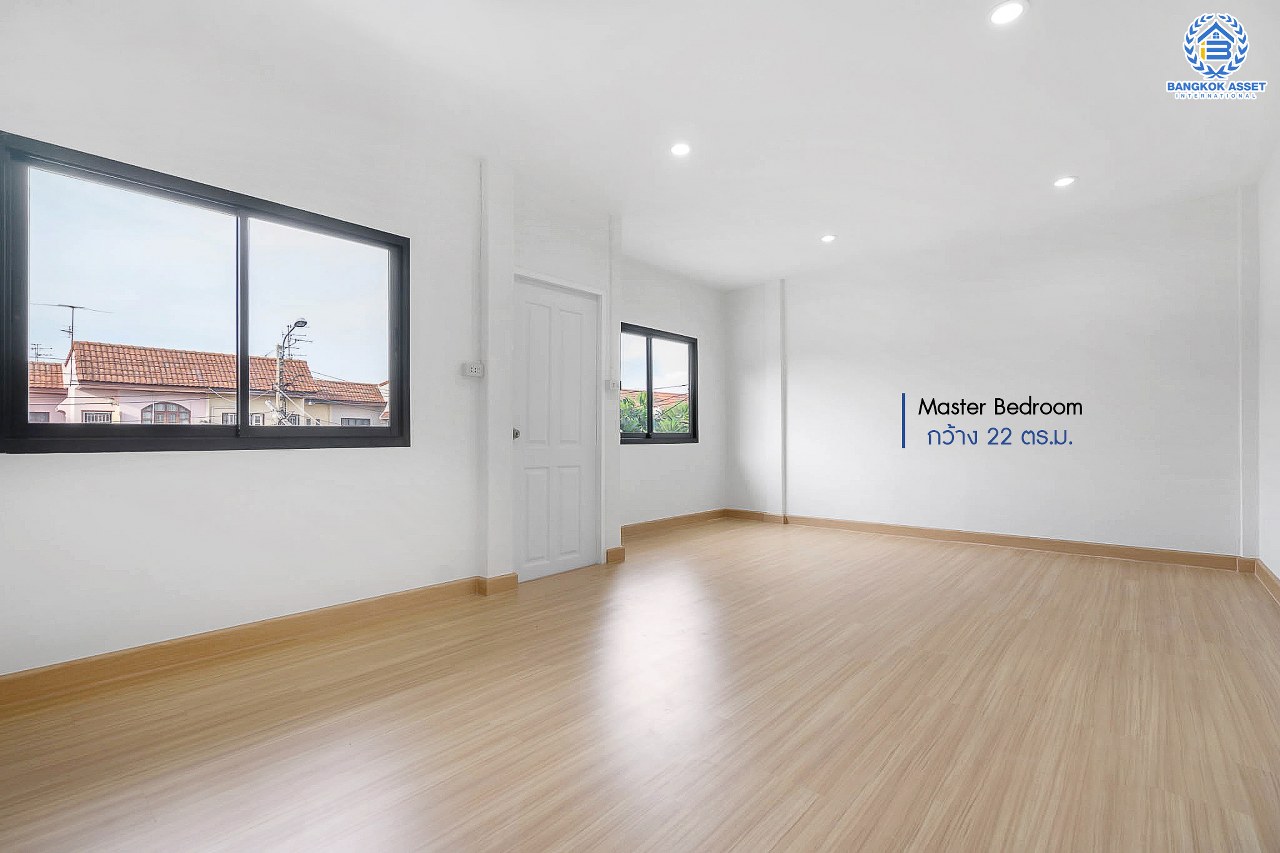 บ้านมือสองตกแต่งใหม่ ม.บัวทอง2 บางใหญ่-เซ็นทรัลเวสต์เกต เพียง 50 เมตรจากรถไฟฟ้า "สถานีคลองบางไผ่" หลังใหญ่พร้อมอยู่ เนื้อที่ 30 ตร.ว. ฟังก์ชั้น 4 ห้องนอน 2 ห้องน้ำ เดินทางสะดวก ใกล้ถนนกาญจนาภิเษก มีรถประจำทางผ่านหลายสาย ราคาพิเศษสุด!...