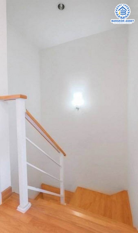 ทาวน์เฮ้าส์มือสองนนทบุรี ม.พฤกษาทาวน์เน็กซ์ ติวานนท์-พระราม5 หน้ากว้าง 5 เมตร ฟังก์ชั่น 3 ห้องนอน 2 ห้องน้ำ ต่อเติมครัวบิ้วท์อิน บนทำเลติดถนนนครอินทร์ ใกล้วงเวียนพระราม5-ราชพฤกษ์...