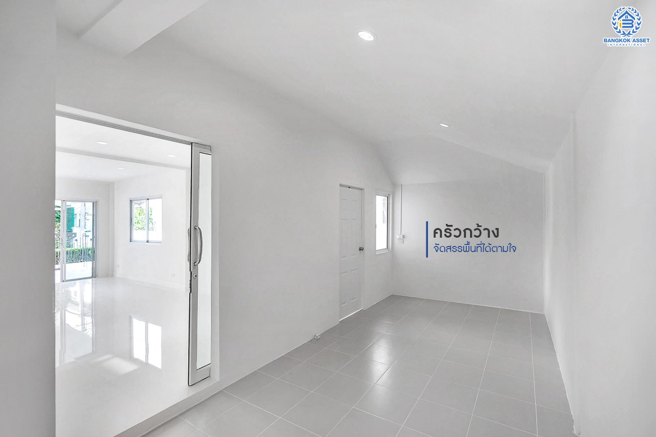 บ้านมือสองตกแต่งใหม่ ม.ศุภาลัยวิลล์ วงแหวน-รัตนาธิเบศร์ เนื้อที่ 50 ตร.ว. ฟังก์ชั่นครบ 3 ห้องนอน 2 ห้องน้ำ 1 ห้องอเนกประสงค์ปรับเปลี่ยนเป็นห้องนอนได้ มีWalk- in Closet และสามารถจอดรถได้ 2 คัน กว้างขวางพร้อมอยู่ บนทำเลเดินทางสะดวก ใกล้ถ.กาญจนาภิเษก เซ็นทรัลเวสต์เกต และรถไฟฟ้า "สถานีคลองบางไผ่"...