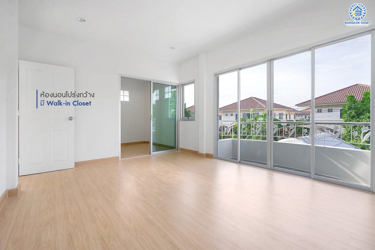 บ้านมือสองตกแต่งใหม่ ม.ศุภาลัยวิลล์ วงแหวน-รัตนาธิเบศร์ เนื้อที่ 50 ตร.ว. ฟังก์ชั่นครบ 3 ห้องนอน 2 ห้องน้ำ 1 ห้องอเนกประสงค์ปรับเปลี่ยนเป็นห้องนอนได้ มีWalk- in Closet และสามารถจอดรถได้ 2 คัน กว้างขวางพร้อมอยู่ บนทำเลเดินทางสะดวก ใกล้ถ.กาญจนาภิเษก เซ็นทรัลเวสต์เกต และรถไฟฟ้า "สถานีคลองบางไผ่"...