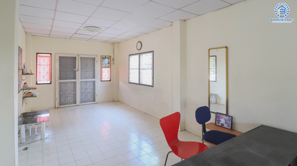 บ้านเดี่ยวมือสองนนทบุรี ถนนเมน ราคาถูกที่สุดในย่านนี้! ม.พร้อมจิตร ปิ่นเกล้า-กาญจนาภิเษก เนื้อที่ 52.7 ตร.ว. ฟังก์ชั่นครบ ครัวกว้าง พร้อมอยู่ บนทำเลเดินทางสะดวก ใกล้เซ็นทรัลเวสต์เกต...