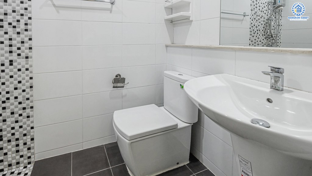 ทาวน์เฮ้าส์มือสองนนทบุรี ทำเลโซนเมือง ม.ซิตี้เซนส์ ประชาชื่น แบรนด์ดัง ปริญสิริ* บ้านต่อเติมครบ ฟังก์ชั่น 3 ห้องนอน แถมแอร์ 3 เครื่อง พร้อมเฟอร์นิเจอร์ เดินทางสะดวก ใกล้เดอะมอลล์ ม.ธุรกิจบัณฑิตย์ และทางด่วนงามวงศ์วาน...