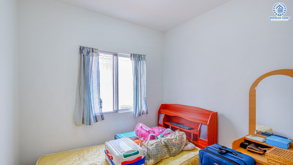 ทาวน์เฮ้าส์มือสองนนทบุรี ม.พฤกษา76 บางใหญ่-กาญจนาภิเษก หลังใหญ่ หน้ากว้าง 6 เมตร ฟังก์ชั่น 3 ห้องนอน 2 ห้องน้ำ ต่อเติมครัว โรงรถพร้อมอยู่ ทำเลดี เดินทางสะดวก ใกล้เซ็นทรัลเวสต์เกต รถไฟฟ้าสายสีม่วง...