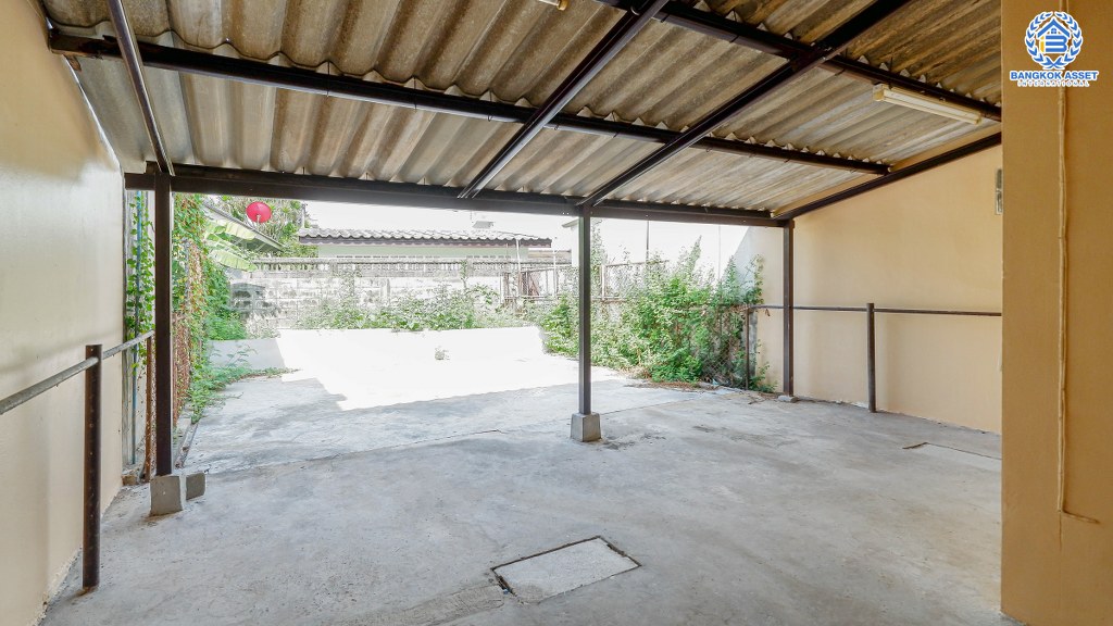 *****ทาวน์เฮ้าส์มือสองนนทบุรี เนื้อที่ 37.2 ตร.ว. พร้อมอยู่ ม.การเคหะปากเกร็ด ติวานนท์ ฟังก์ชั่น 3 ห้องนอน หน้ากว้าง 6 เมตร พื้นที่หลังบ้านกว้างมาก สามารถต่อเติมห้องได้อีก บนทำเลเยี่ยม ใกล้เซ็นทรัลแจ้งวัฒนะ และทางด่วน