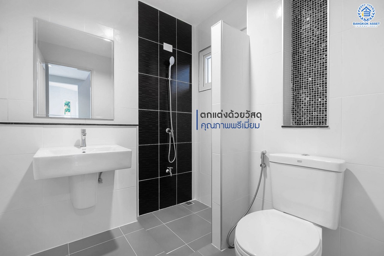 บ้านมือสองตกแต่งใหม่ ม.เพอร์เฟคพาร์ค พระราม5-บางใหญ่ (ซ.วัดพระนอน) ตกแต่งสไตล์อบอุ่น คุณภาพแบรนด์ Property perfect เนื้อที่ 59 ตร.ว. พื้นที่ข้างบ้านกว้าง ฟังก์ชั่น 3 ห้องนอน 3 ห้องน้ำ 2 ที่จอดรถ  ทำเลใกล้วงแหวนกาญจนาฯ , Central Westgate และรถไฟฟ้าสายสีม่วง "สถานีตลาดบางใหญ่"